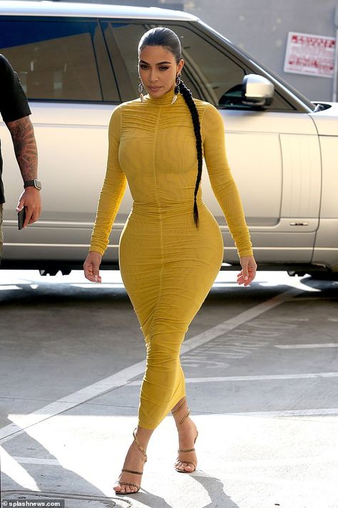 Kim Kardashian puts her curves on display in VERY tight yellow dress | Daily Mail Online Yellow Heels Outfit, Kim Kardashian Street Style, Kardashian Street Style, Cuban Women, Kardashian Fashion, Kardashian Kylie Jenner, Kim Kardashian Outfits, Kardashian Outfit, Kim Kardashian Style