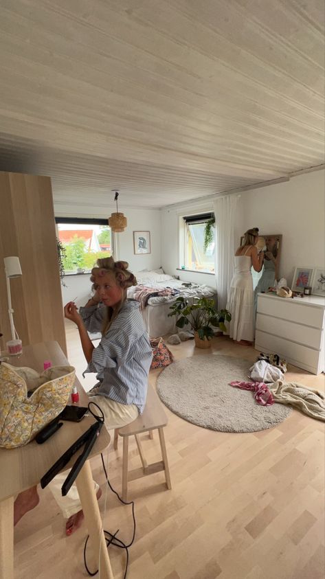 Chef Kiss, Being A Woman, Dream Room Inspiration, Room Makeover Inspiration, House Room, Room Inspiration Bedroom, Room Aesthetic, Summer 24, My New Room