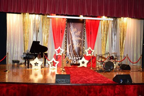 Talent show decor Talent Show Party Decorations, Talent Show Backdrop Ideas, Diy Talent Show Decorations, School Talent Show Aesthetic, Americas Got Talent Party Theme, Talent Show Theme Ideas, Talent Show Stage Decorations, School Talent Show Decorations, Talent Show Themes