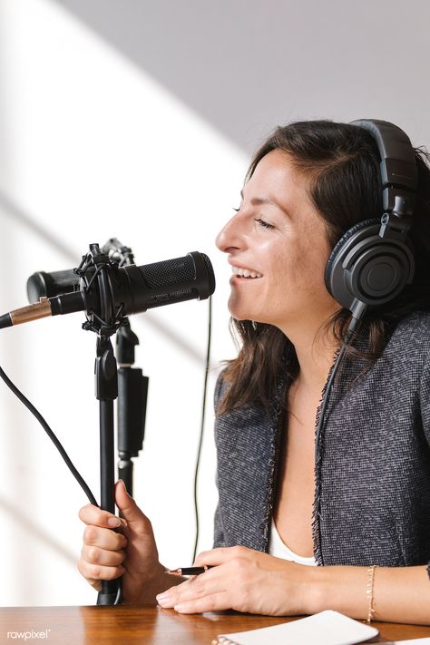 Female radio host broadcasting live in a studio | premium image by rawpixel.com / Felix Radio Show Host Aesthetic, Radio Photoshoot, Radio Host Aesthetic, Podcast Aesthetics, Podcast Photography, Paleolithic Art, Podcast Studio, Radio Host, Podcast Host