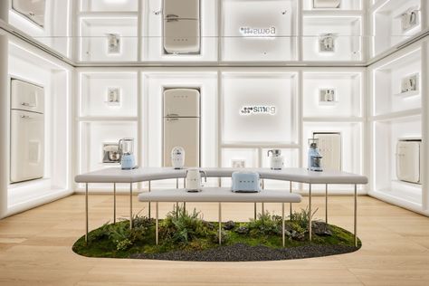 Gallery of SMEG Flagship Store | Betwin Space Design | Media - 22 Retail Store Interior Design, Brick Cladding, Retail Solutions, Deco Home, Home Appliance, Store Design Interior, Interior Architect, Store Interior, Flagship Store