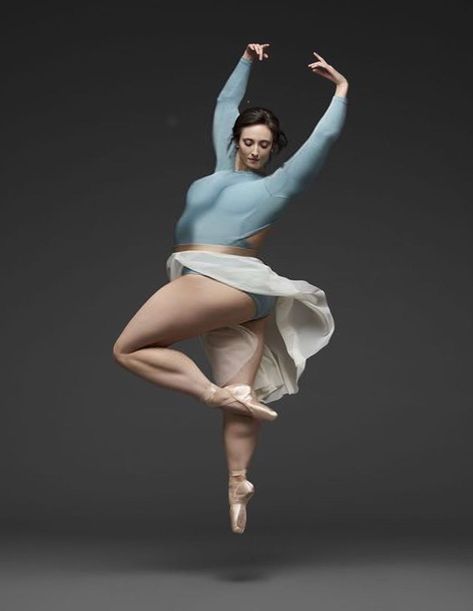 Dynamic Poses Reference Plus Size, Chubby Ballet Dancers, Dynamic Poses Plus Size, Mid Size Ballerina, Plus Size Dancer Photography, Dynamic Plus Size Pose, Ballet Dancer Pose Reference, Plus Size Dynamic Pose Reference, Ballet Plus Size