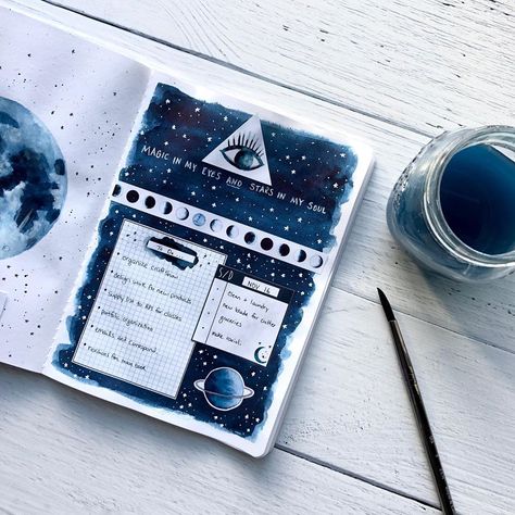 Moon Bullet Journal Theme, Bullet Journal Borders, Moon Bullet Journal, Journal Borders, Book Of Shadows Ideas, Project Journal, Boyfriend Scrapbook, Witch Journal, Art Journal Love