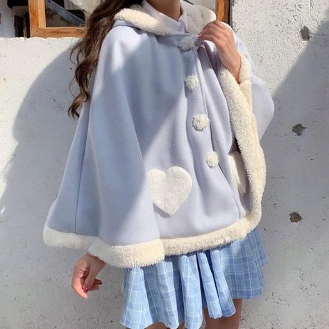 Mantel Cape, Winter Cape, Faux Fur Cardigan, Wool Wrap Coat, Fur Cardigan, Style Kawaii, Kawaii Fashion Outfits, Cape Coat, Cute Jackets