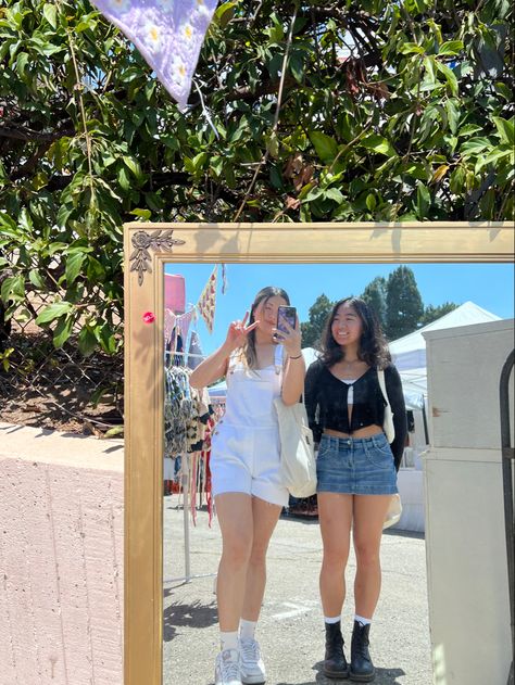 outfit inspo flea market thrifting Flea Market Aesthetic Outfit, Market Outfit Summer, Flea Market Outfit, Flea Market Aesthetic, Market Outfit, Market Aesthetic, Aesthetic Outfit, Outfit Summer, Flea Market