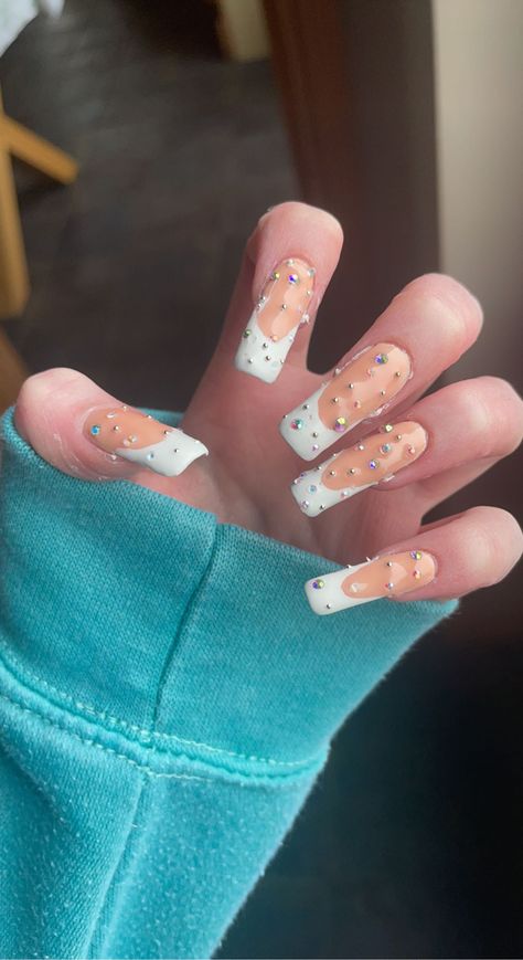 Nail Fails Funny, Long Ugly Nails, Funny Acrylic Nails, Ugly Nails Fail, Ugly Acrylics, Ugly Acrylic Nails, Bad Nail Art, Weird Nails, Ugly Nails