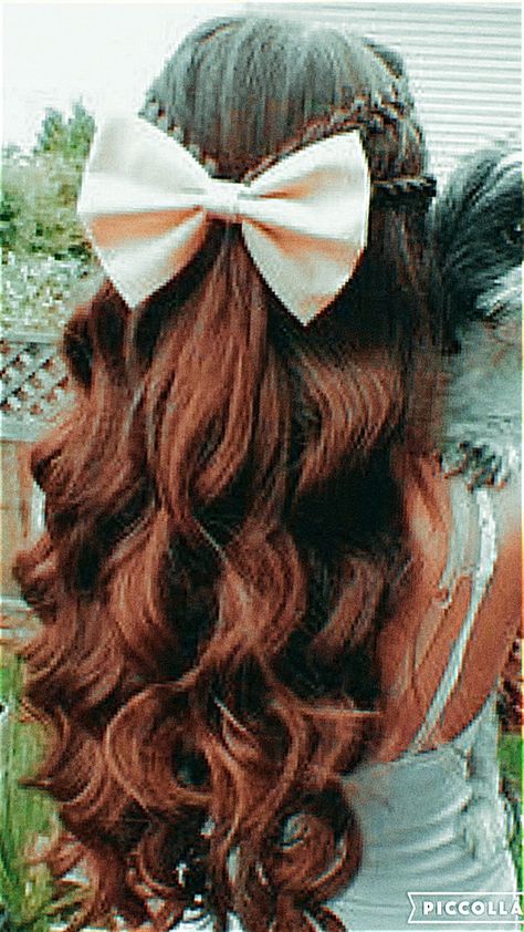 Unique Cheer Hairstyles, All Star Cheer Hairstyles, Cheer Game Day Hair, Hairstyles For Cheer, Cute Cheer Hairstyles With Bow, Cheer Hairstyles With Bows, Cute Cheer Hairstyles, Cheer Hairstyles, Disney Hairstyles