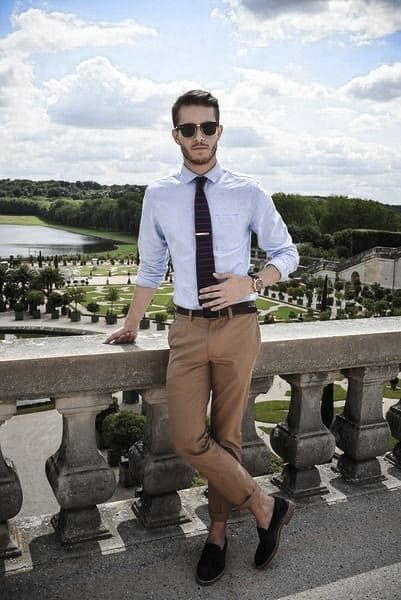 What To Wear With Khaki Pants For Men - 50 Male Outfit Styles Blue Shirt Outfit Men, Wedding Guest Men, Blue Pants Men, Beach Outfit Men, Baby Blue Shirt, Mens Work Outfits, Wedding Outfit Guest, Light Blue Dress Shirt, Shirt Outfit Men