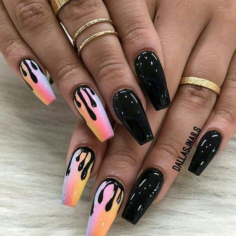 Black Colorful Nails, Drip Nails Design, Harry Potter Acrylic Nails, Dripping Nails, Pastel Goth Nails, Nagellack Trends, Drip Nails, Edgy Nails, Colorful Nails