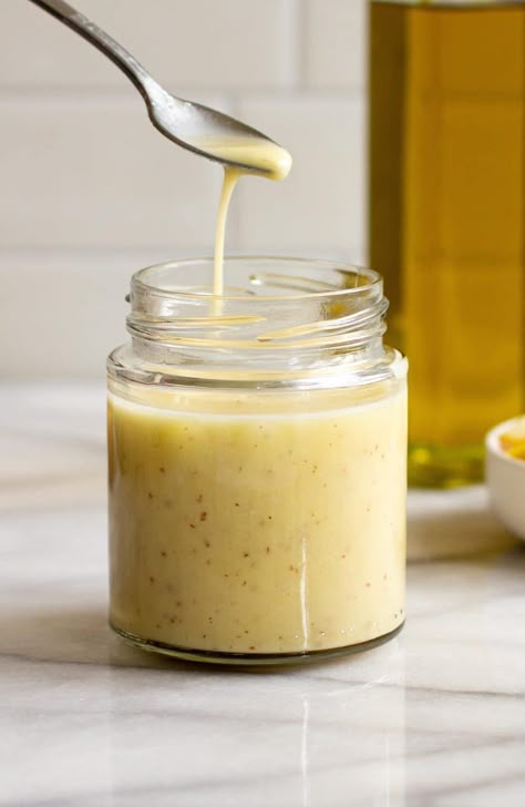 Lemon Vinegrette, Creamy Lemon Vinaigrette, Lemon Garlic Vinaigrette, Lemon Vinegarette, Creamy Vinaigrette, Garlic Vinaigrette, Lemon Vinaigrette Dressing, Vinaigrette Dressing Recipe, Lemon Salad