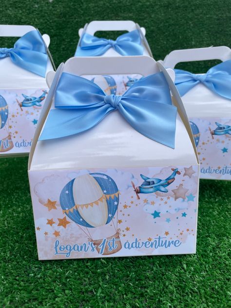 Party Boxes, 1 Year Birthday, Paper Box Template, Snack Gift, Gable Boxes, Loot Bags, Babies First Year, Party In A Box, Box Template