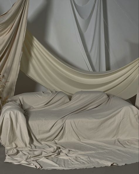 Drapery Photoshoot, Drape Aesthetic, Fabric Background Photoshoot, Drapes Backdrop Photoshoot, Silk Backdrop Photoshoot, Fabric Backdrop Photoshoot, Draped Fabric Photography, Draped Fabric Photography Backdrop, Draping Wedding