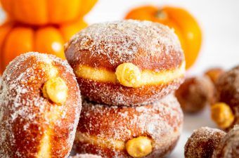 Thanksgiving Doughnuts – MikeBakesNYC Brioche Donuts, Doughnut Recipes, Pumpkin Doughnut, Apple Cider Donuts Baked, Fall Eats, Pumpkin Spice Cheesecake, Pumpkin Pie Cheesecake, Donut Dessert, Pie Pumpkin