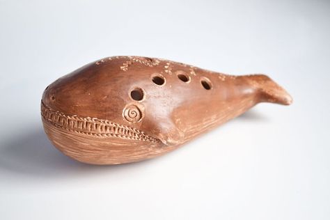 Clay Whistles Ideas, Clay Ocarina Ideas, Ceramics Whistle Ideas, Clay Whistles, Clay Ocarina, Clay Whistle, Ceramic Whistle, Ceramic Ocarina, Whistle Ceramic