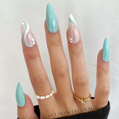 Almond Acrylic Nails Designs, Mint Nails, Turquoise Nails, Nails Yellow, Simple Gel Nails, Almond Nails Designs, Nail Idea, Almond Acrylic Nails, Unique Acrylic Nails