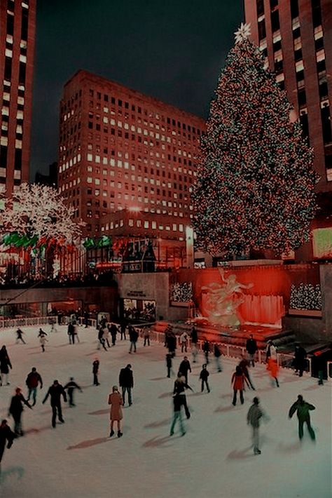 Christmas In New York Aesthetic, New York Guide, New York In December, New York Noel, New York City Christmas, Christmas In New York, Lake George Village, Voyage New York, Nyc Christmas