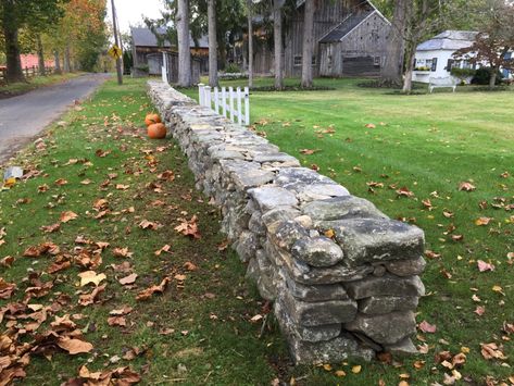 Stone Wall Driveway Entry, Stone Wall Cottage, Dry Laid Stone Wall, Stone Wall Outside, Stacked Stone Wall Outdoor, Stone Wall In Front Of House, Stone Perimeter Wall, Drystack Stone Wall, English Stone Wall