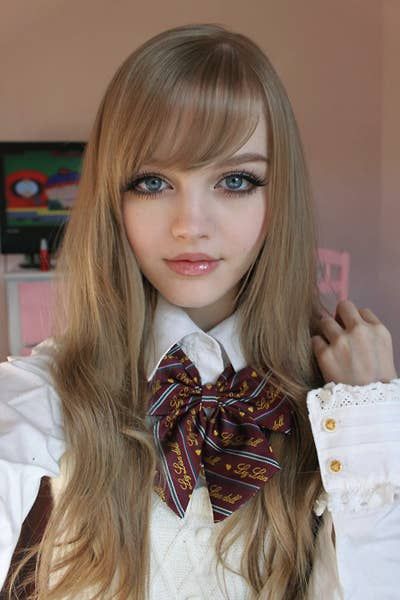 Dakota Rose, The Real-Life Barbie Dakota Rose, Fall Makeup Trend, Human Doll, 일본 패션, Fall Makeup, Pretty Dolls, Pretty Eyes, Makeup Trends, Fashion Dolls