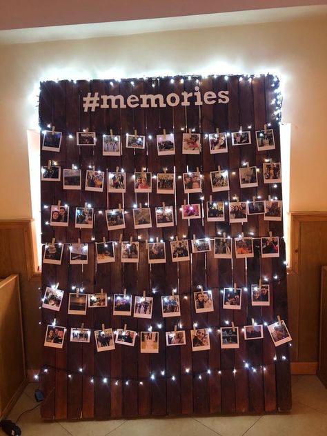 Memories Birthday Ideas, Memory Party Ideas, Farewell Wall Decoration Ideas, Wall Of Memories Display Ideas, Memories Prom Theme, Prom Memories Ideas, Memories Theme Party, Farewell Celebration Ideas, Classroom Memory Wall