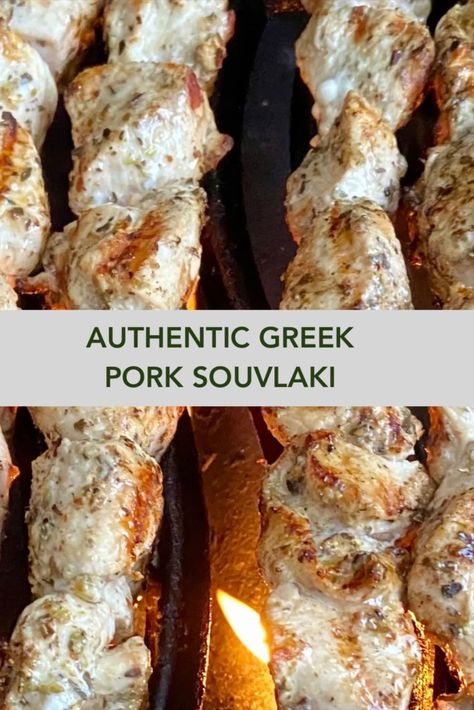 Food In Greece, Pork Souvlaki, Greek Pork, Greek Pita Bread, Greek Chicken Souvlaki, Souvlaki Recipe, Pita Wrap, Greek Pita, Greece Food