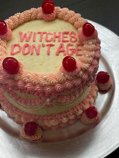 witchesdontage pinterestcake cakeideas cake baking birthdaypartyideas birthdaycakeideas birthday Witches Don't Age Cake, Witches Don’t Age Cake, Age Birthday Cake, Greek Party, Witch Cake, Small Birthday Cakes, Bad Tattoos, Cake Baking, Cake Decor