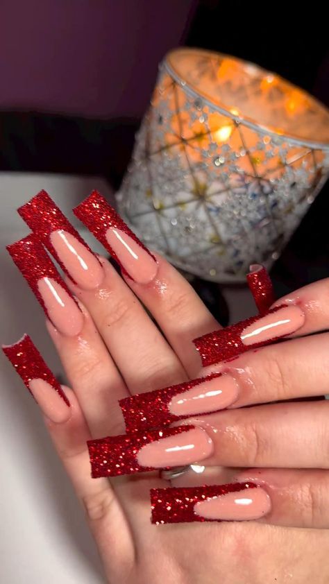 Graduate Nails, Nail Ideas Red, Red And Silver Nails, Black Prom Nails, Sweet 16 Nails, Red Stiletto Nails, Red Ombre Nails, Prom Nails Red, Long Red Nails