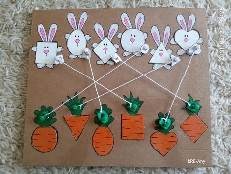 Montessori Easter, Kids Paper Crafts, Shape Matching Game, Toddler Projects, Yarn Crafts For Kids, Easter Preschool, Nursery Activities, Baby Learning Activities, Hand Crafts For Kids