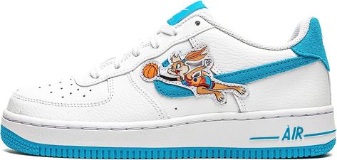 Bugs Bunny And Lola, Cartoon Universe, Suede Nike, Lola Bunny, Tune Squad, Nike Boy, Nike Air Force 1 Low, Space Jam, New Nike Air