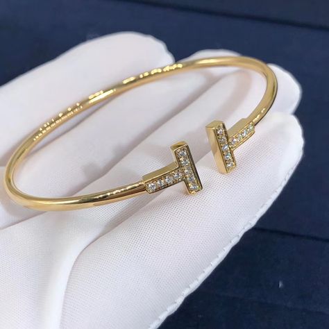 Tiffany T Wire, Tiffany Bangle, Piaget Jewelry, Chopard Jewelry, Cartier Earrings, Tiffany Rings, Tiffany T, Tiffany Bracelets, Hermes Jewelry