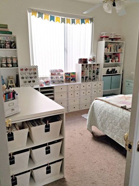 Craft Room With Bed Ideas, Sewing Room In Bedroom, Sewing Room With Bed, Craft To Decorate Room, Setting Up A Craft Room, Craft Room With Bed, Craft Room Set Up, Craft Room Guest Room Combo, Craft Bedroom