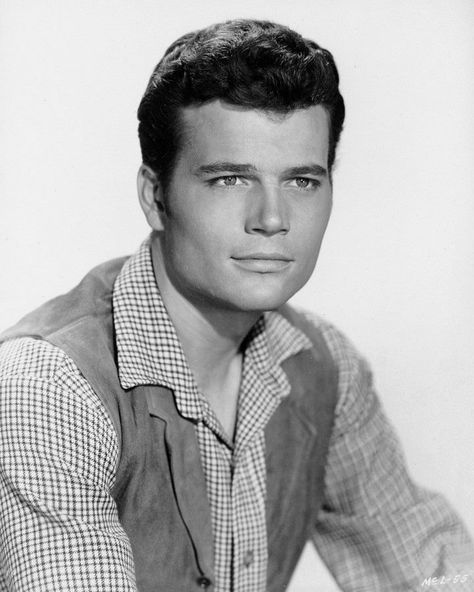 Young Patrick Wayne, John Wayne's son. (please follow minkshmink on pinterest) #patrickwayne John Wayne Son, Patrick Wayne, Blake And Ryan, John Morrison, John Wayne Movies, Western Hero, John Wayne, How Old, American Heroes