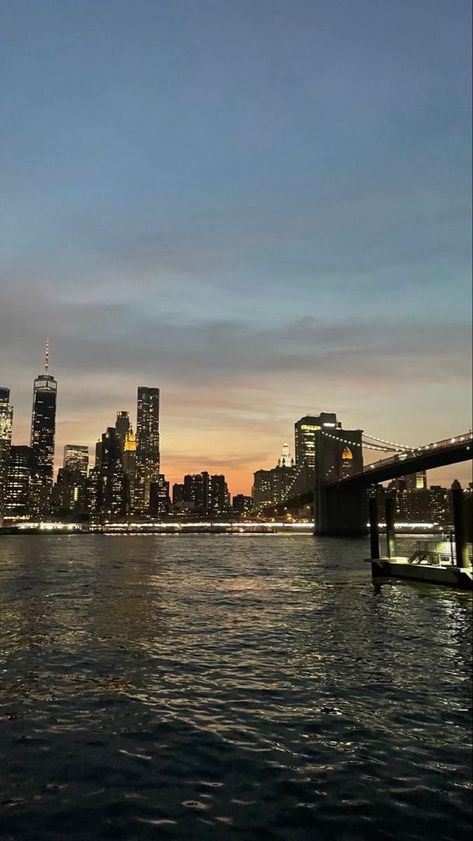 New York Evening, Nyc Life, New York Life, New York Aesthetic, Pretty Landscapes, City Vibe, Nyc Trip, City Wallpaper, Dream City