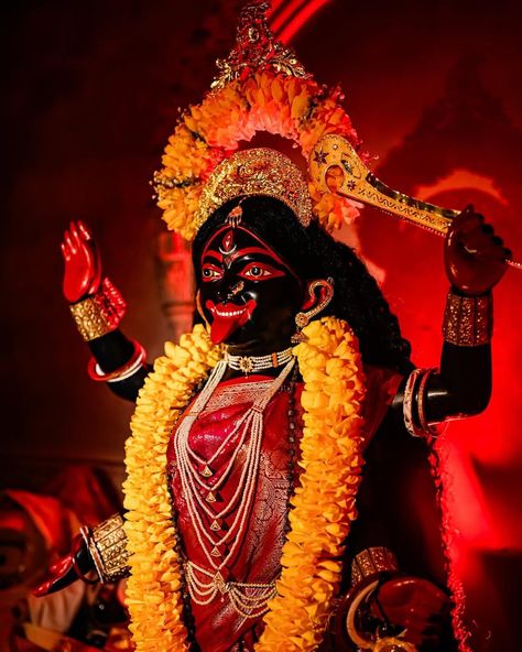 Ancient India Aesthetic, Hari Narayan, Sanatan Dharam, Durga Photo, Kali Images, Aghori Shiva, Maa Kali Images, Baby Jewelry Gold, Maa Durga Photo