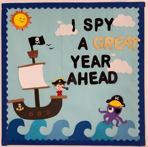 Pirates classroom Pirate Ship Bulletin Board, Pirate Door Decorations Classroom, Pirate Bulletin Board Ideas, Ocean Theme School, Speech Therapy Bulletin Boards, Pirate Bulletin Boards, Pirates School Theme, Pirate Door, Library Decor Ideas