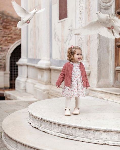 Pink Flowery Dress, Flowery Dress, Fashion Children, Baby Outfits, For The, Winter Days, Beautiful Architecture, Mode Fashion, Girl Clothes