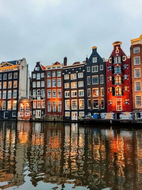 Amsterdam Tourist Attractions, Amsterdam Attractions, Trip To Amsterdam, Heineken Experience, Old Bridges, Anne Frank House, Dam Square, Visit Amsterdam, Canal House