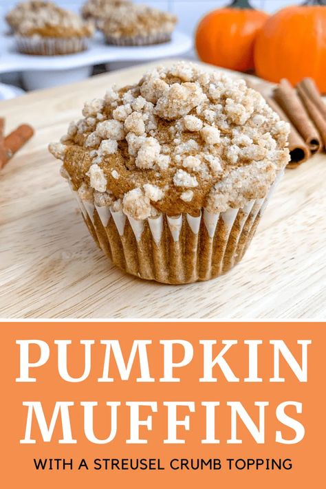 Streusel Topping For Muffins, Homemade Pumpkin Muffins, Easy Pumpkin Muffins, Muffins With Streusel Topping, Pumpkin Streusel Muffins, Pumpkin Muffins Easy, Spice Muffins, Pumpkin Spice Muffins, Muffin Streusel