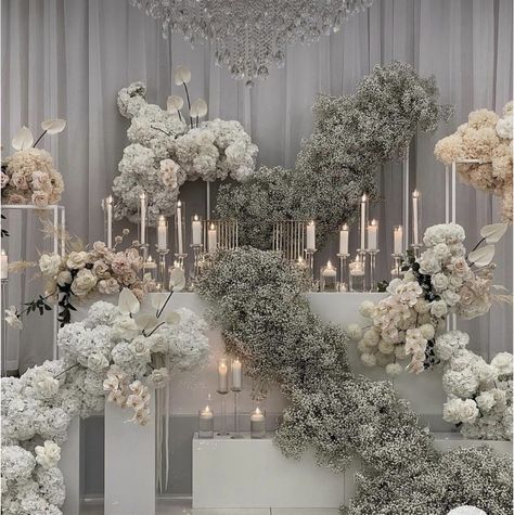 White Wedding Aesthetic, Gypsophila Wedding, White Wedding Decorations, Wedding Entrance Decor, Wedding Stage Design, White Wedding Theme, Dream Wedding Decorations, Luxury Wedding Decor, Wedding Planning Decor