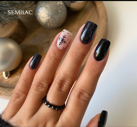 New Years Nail Short Nails, Girls Nail Designs, Wow Nails, Punk Nails, Simple Acrylic Nails, Christmas Nails Acrylic, Manicure Ideas, Acrylic Nails Coffin Short, Girls Nails