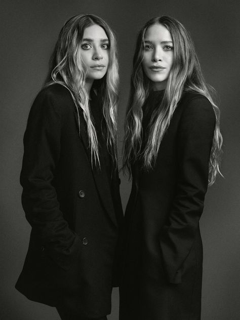 Olsen Fashion, Olsen Twins Style, Olsen Sister, Craig Mcdean, Sisters Photoshoot, Mary Kate Ashley, Business Photoshoot, Olsen Twins, Mary Kate Olsen