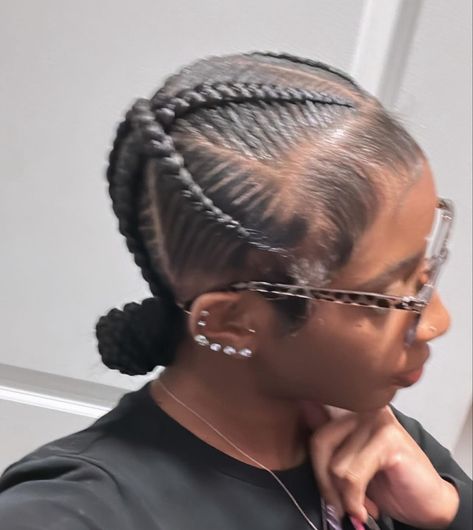 Braided Hairstyles For Black Women Cornrows, Cute Braided Hairstyles, Braided Cornrow Hairstyles, Cute Box Braids Hairstyles, Quick Braided Hairstyles, Protective Hairstyles Braids, Braids Locs, Braids With Curls, Pretty Braided Hairstyles