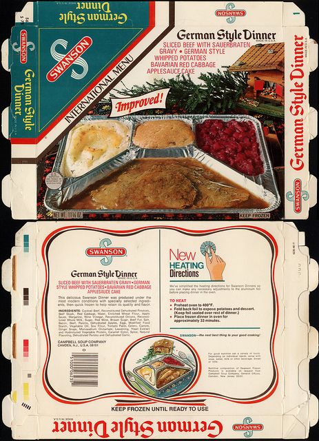 Swanson - International Menu - German Style Dinner - TV Dinner box - 1970's Swanson Tv Dinner, German Dinner, 90s Food, Grocery Store Items, Whipped Potatoes, Dinner Box, Vintage Advertising Art, Applesauce Cake, German Style