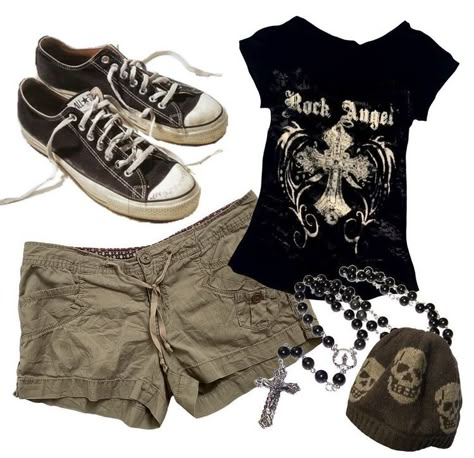 Emo Shein Outfits, Victorious Aesthetic Outfits, Retro Punk Fashion, Black Trashy Y2k Outfits, Emo Fashion Aesthetic, Y2k Emo Fits, Grunge Y2k Outfits Summer, Easy Emo Outfits, 2000s Punk Outfits