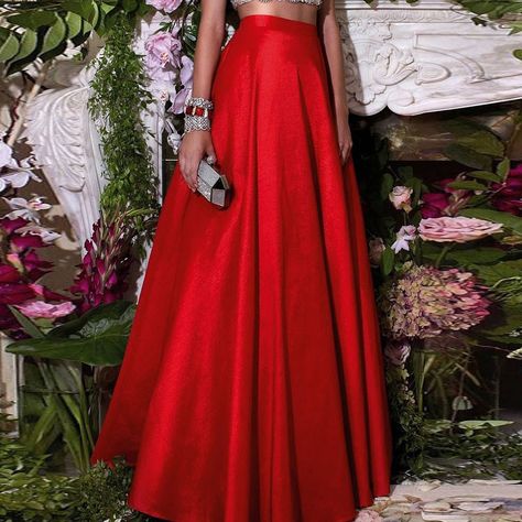 Formal Chic Hot Red Floor Length Skirts For Women To Formal Party Taffeta Long Skirts Fashion Zipper Style Custom Made-in Skirts from Women's Clothing & Accessories on Aliexpress.com | Alibaba Group Floor Length Skirts, Modest Homecoming Dresses, Formal Chic, Tule Rok, Red Floor, Maxi Skirt Style, Long Skirt Fashion, High Waisted Pleated Skirt, Maxi Skirt Outfits