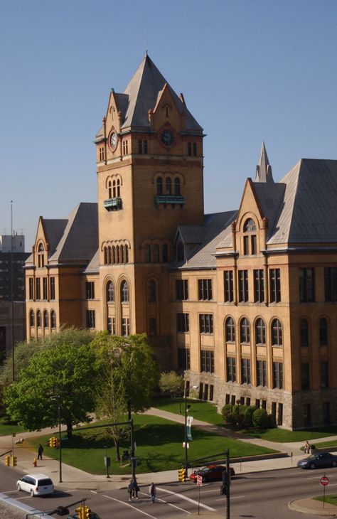 Old Main ... Wayne State University. Wayne State University Aesthetic, Historic Detroit, Detroit History, Wayne State University, Wayne State, Town Building, Detroit Area, Essex County, Motor City