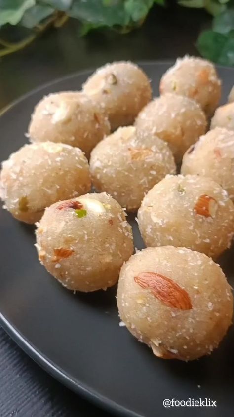 Suji Ladoo | Rava Ladoo | Love Chocolate and Food Besan Laddu Recipe, Laddoo Recipe, Rava Ladoo, Laddu Recipe, Burfi Recipe, Buttermilk Recipes, Breakfast Recipes Indian, Tastemade Recipes, Indian Cooking Recipes