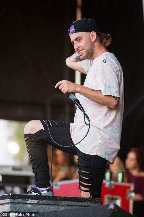 Tyler Carter Issues Band, Tyler Carter, Love Band, All About Music, Scene Kids, Black Veil Brides, Cool Bands, Music Bands, I Love Him