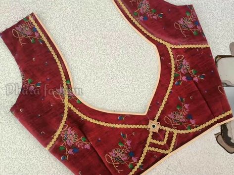 Simple Lace Blouse Designs, Lace Work Blouse Designs, Low Neck Blouse Designs, Simple Blouse Pattern, Casual Blouse Designs, Latest Blouse Neck Designs, Lace Blouse Design, Patch Work Blouse Designs, Blouse Designs Pattern