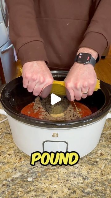 191K views · 6.2K likes | Food Dudes on Instagram: "Easy crockpot spaghetti ft. @richardeats_ #easyrecipe #crockpot #homecooking" Crockpot Recipes Chicken Spaghetti, Crockpot Soft Food Recipes, Crockpot Meats Recipes, Comfort Food Dinners Crock Pots, Spaghetti In A Crockpot, Spaghetti In Crockpot Slow Cooker, 3 Qt Crockpot Recipes, Crockpot Pull Apart Pizza, Easy Crock Pot Meals For Kids