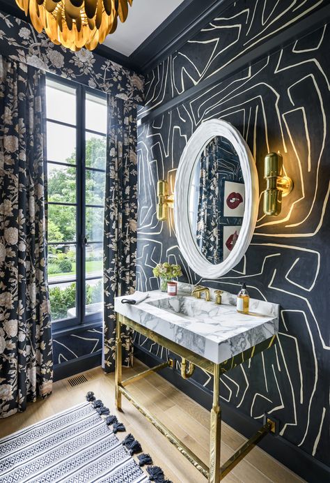 12 Modern Powder Room Ideas With Major Wow Factor | Luxe Interiors + Design Half Bath Design Ideas, Maximalist Bathrooms, Modern Powder Room Ideas, Jeff Andrews Design, Half Bath Design, Bath Design Ideas, Modern Powder Room, Powder Room Ideas, Miami Interior Design